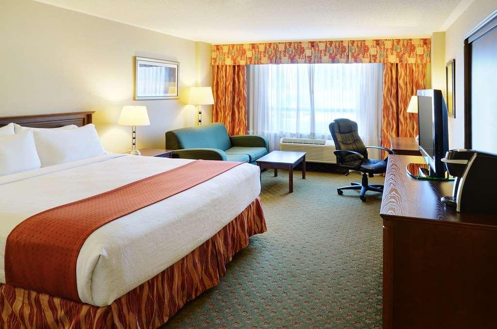 Sunbridge Hotel & Conference Centre Sarnia Quarto foto